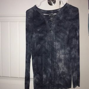 American eagle long sleeve shirt